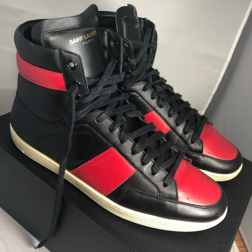 Saint Laurent SL-10